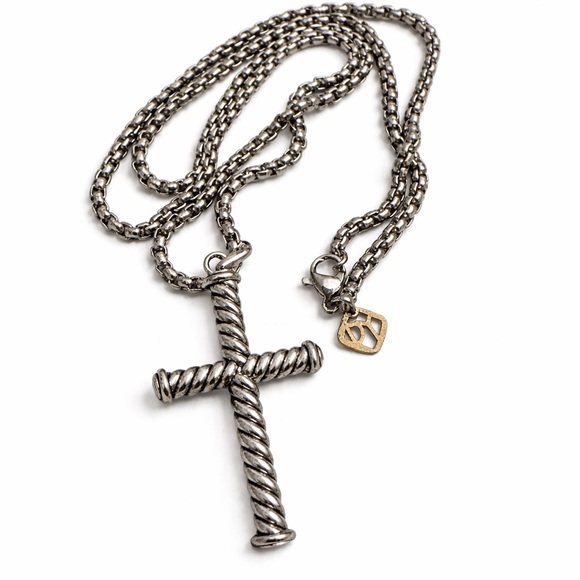 David Yurman Silver Cross Pendant Necklace Women or Men 22 inch. 22”.
